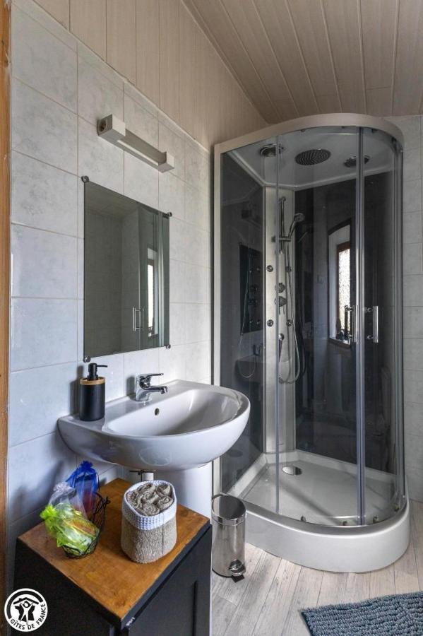 Chambre D'Hote De La Petite Toscane D'Auvergne Acomodação com café da manhã Isserteaux Exterior foto